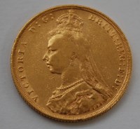 Lot 130 - Great Britain, 1889 gold full sovereign,...