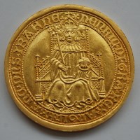 Lot 134 - Great Britain, 9ct gold copy of the first...