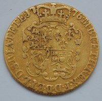 Lot 138 - Great Britain, 1776 gold guinea, George III...