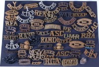 Lot 606 - A collection of assorted military shoulder...