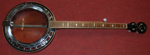 Lot 116 - An Aria SB400 5-string banjo having a mother...