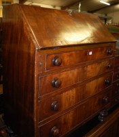 Lot 1422 - An early 19th century mahogany and crossbanded...
