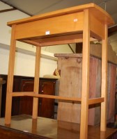 Lot 1435 - A contemporary elm single drawer side table