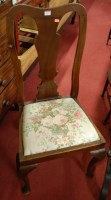 Lot 1366 - An early 20th century walnut splatback single...