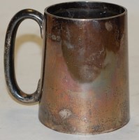 Lot 291 - A George V silver tankard of plain tapered...
