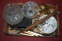 Lot 181 - A collection of miscellaneous items to include;...