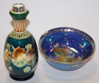 Lot 210 - A small Crown Devon Fieldings lustre bowl,...