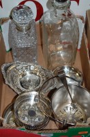 Lot 324 - A box of miscellaneous items to include cut...