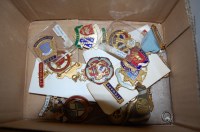 Lot 338 - A small collection of assorted gilt metal and...