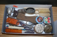 Lot 339 - A small collection of miscellaneous items to...