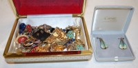 Lot 410 - A quantity of costume jewellery largely being...