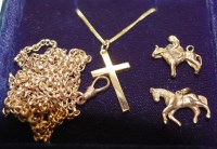 Lot 440 - A 9ct gold long belcher link guard chain, 5.9g,...