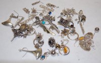Lot 592 - A large collection of assorted ladies silver...