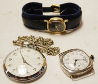 Lot 619 - A gents Zenith silver cased wristwatch...