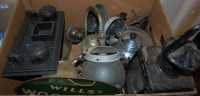 Lot 863 - A box of miscellaneous items to include ebony...
