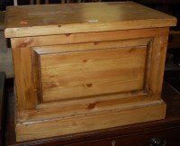 Lot 1174 - A contemporary pine hinge top blanket box,...