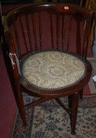 Lot 1302 - An Edwardian walnut tub corner chair