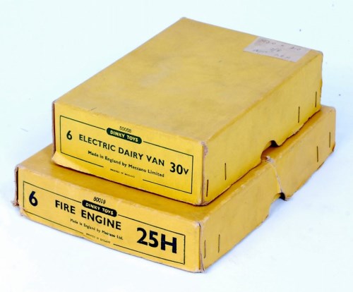 Lot 1981 - Dinky Toys Empty Trade Box, No.50019 6x 25H...