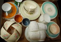 Lot 76 - A box of assorted Susie Cooper tablewares to...