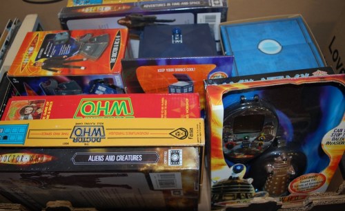Lot 730 - A box of assorted Doctor Who toys and games to...