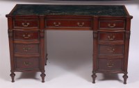 Lot 1534 - A good quality circa 1900 mahogany kneehole...