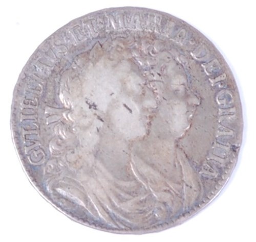 Lot 12 - England, 1689 half crown, William and Mary...
