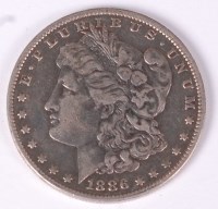 Lot 37 - USA, 1886 silver Morgan dollar, obv. Liberty...