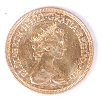 Lot 108 - Great Britain, 1981 gold full sovereign, Queen...
