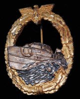 Lot 259 - A German Motor Torpedo Boat War badge.