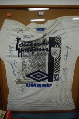 Lot 398 - A 1980s Umbro Tottenham Hotspur t-shirt signed...