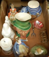 Lot 64 - A box of miscellaneous items to include three...