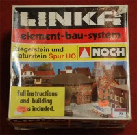 Lot 90 - A boxed Linka Element Bau System unbuilt model...