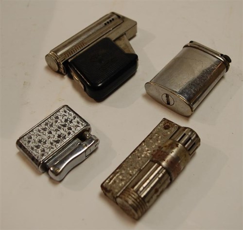 Lot 404 - An Imco 6900 gunlight novelty lighter in the...