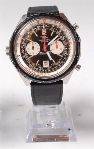 Lot 1164 - A gents Breitling Navitimer steel cased chrono-...