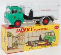 Lot 1922 - Dinky Toys, 978 Refuse Wagon, green matt...