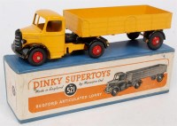 Lot 1947 - Dinky Toys, 521 Bedford articulated lorry,...