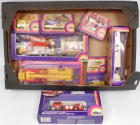 Lot 2557 - Collection of 11 Siku commercial and emergency...