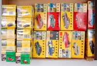 Lot 2633 - Vanguards 1/43rd scale Saloon and Commercial...