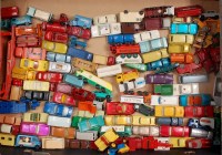 Lot 2353 - Tray of mixed Matchbox 1-75 Series and King...