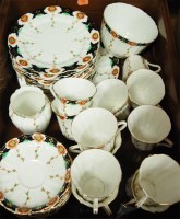 Lot 92 - A Victorian part tea and dinner service by...