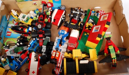 Lot 342 - Collection of Loose Lego and Mini figures,...