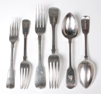 Lot 722 - A 19th century silver harlequin part cutlery...