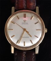 Lot 826 - An Omega gents 9ct gold cased Seamaster...