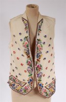 Lot 923 - A 19th century gentlemans silk waistcoat,...