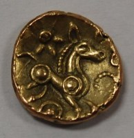 Lot 35 - British Celtic, Dobunni uninscribed gold...