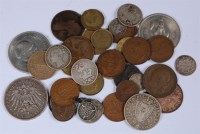 Lot 87 - Mixed lot of English and foreign silver and...