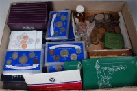 Lot 99 - Mixed lot of various USA coin sets to include;...
