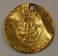 Lot 136 - Great Britain, 1787 gold spade half guinea,...