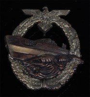 Lot 379 - A German motor Torpedo Boat War badge, marked...