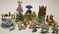 Lot 203 - An early 20th century continental porcelain...